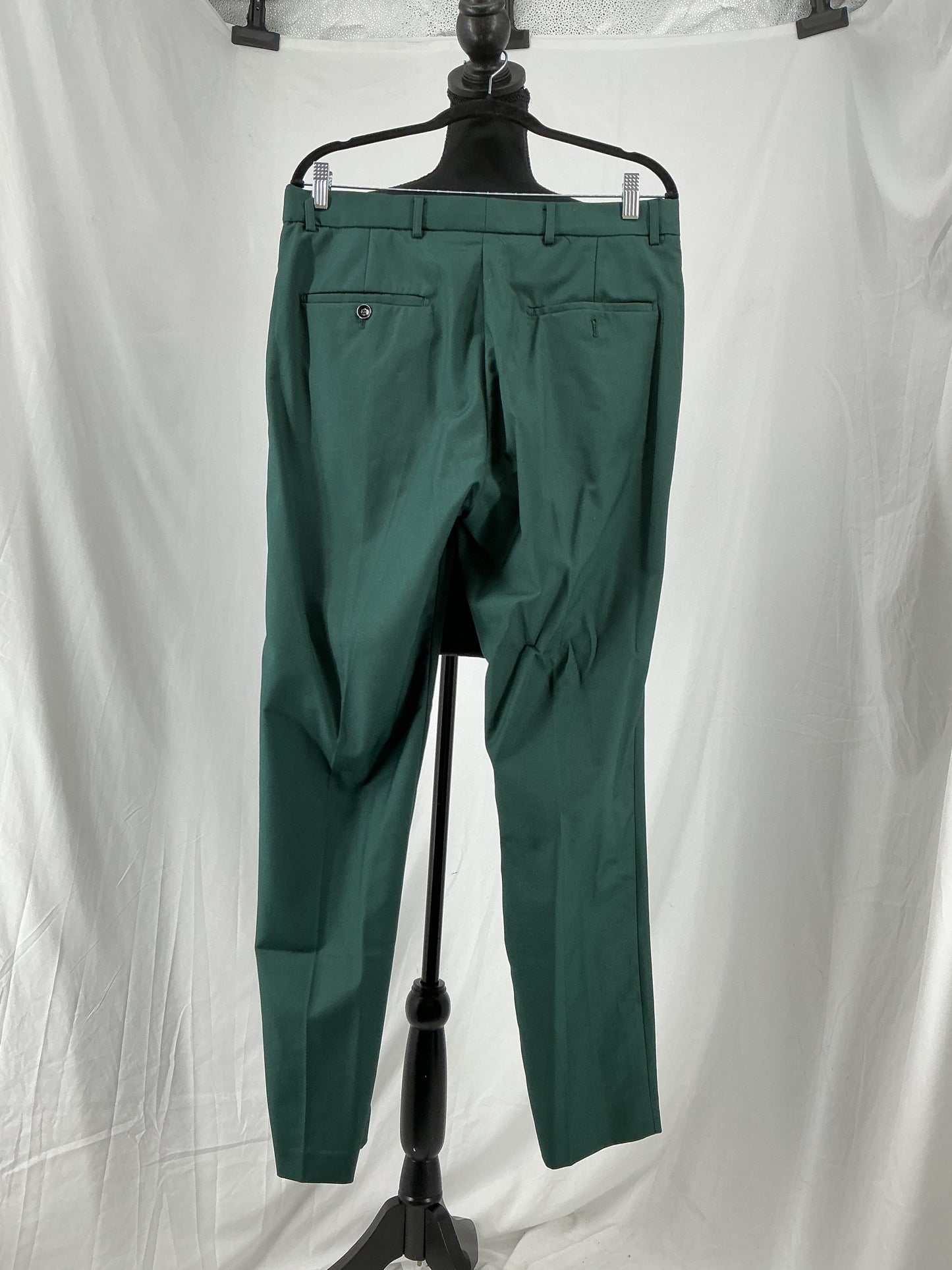 Men’s Green Blazer And Pants – Size M