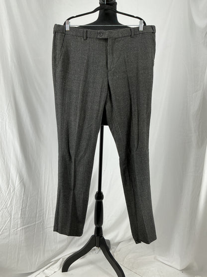 Men’s Dark Gray Blazer And Pants – Size XXL