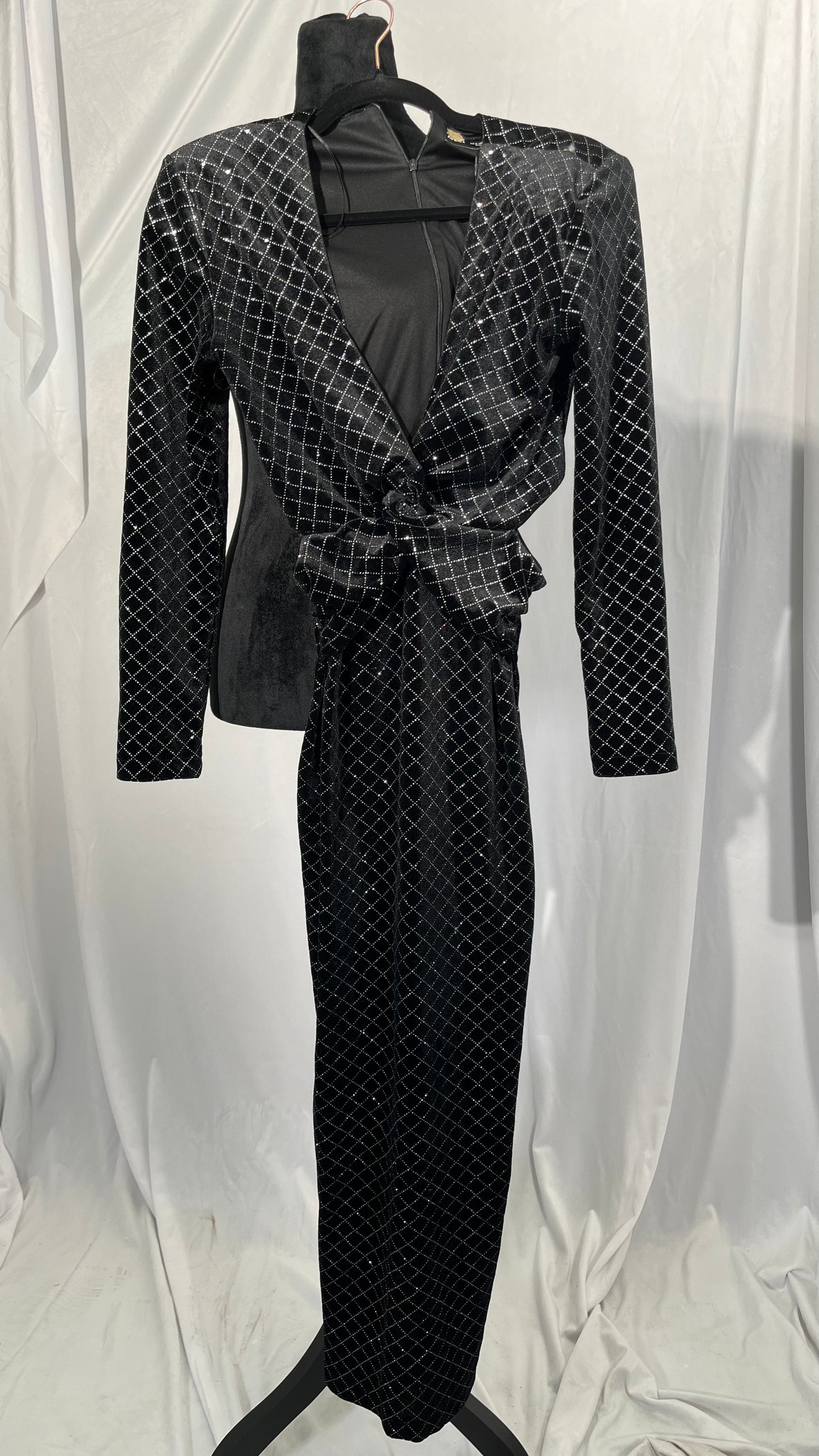 PINLI Plus Size 2 Piece Outfits for Women Deep V Neck Chain Printed Shirts with Belt and Loose Pants Party Clubwear Silver L size M