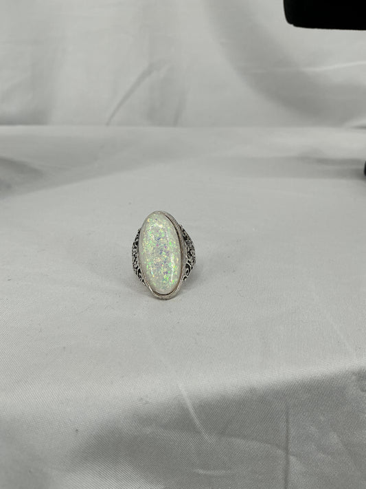 Vintage Aurora Filigree Band