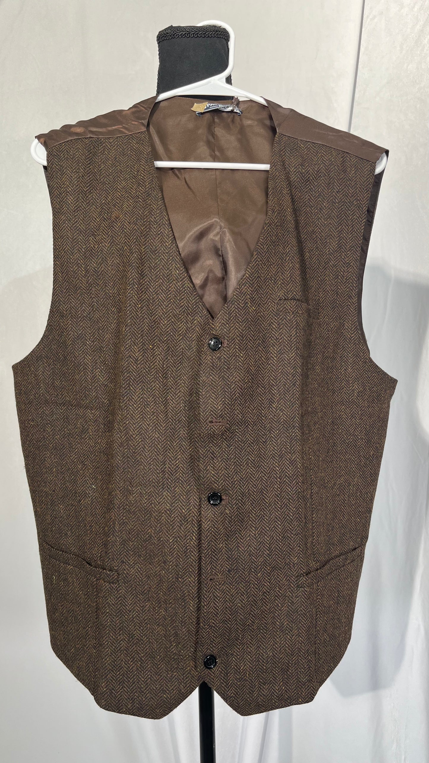 Men's V Neck 5 Buttons Herringbone Formal Casual Suit Vest Wool Tweed Waistcoat Business Coat Top Vest for Wedding Prom Size XL