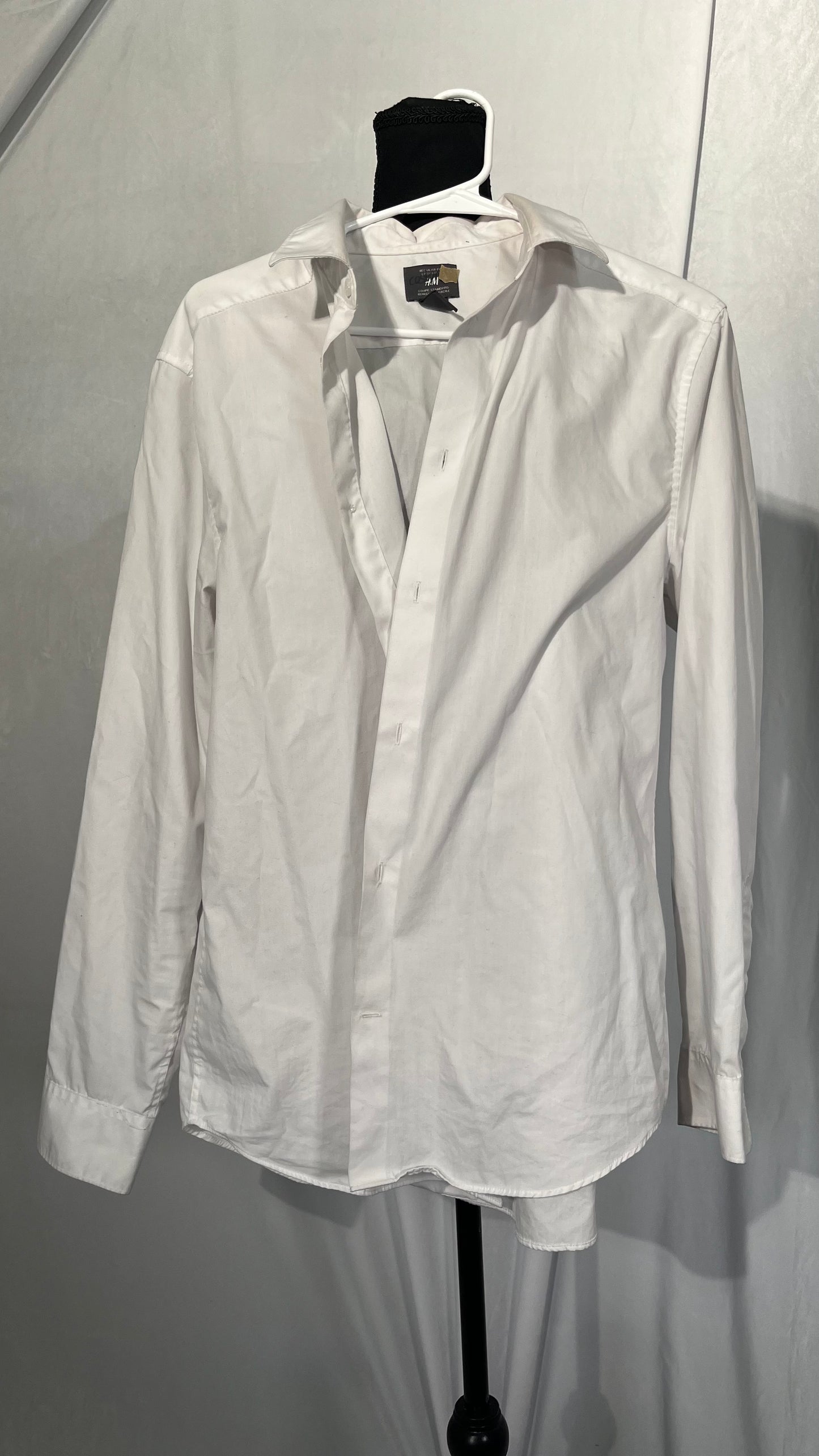 Amazon Essentials Women's Classic-Fit Long-Sleeve Linen Shirt size M