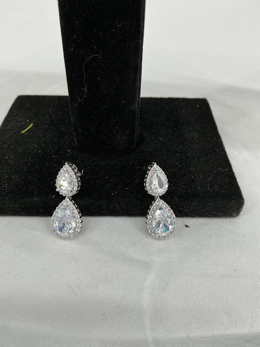 Eternal Dewdrop Dangle Earrings