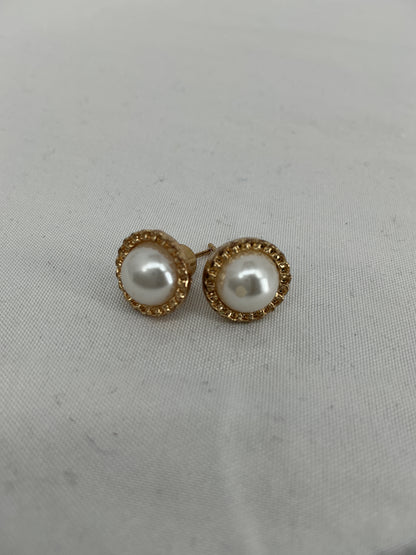 Vintage Gold-Rimmed Pearl Studs