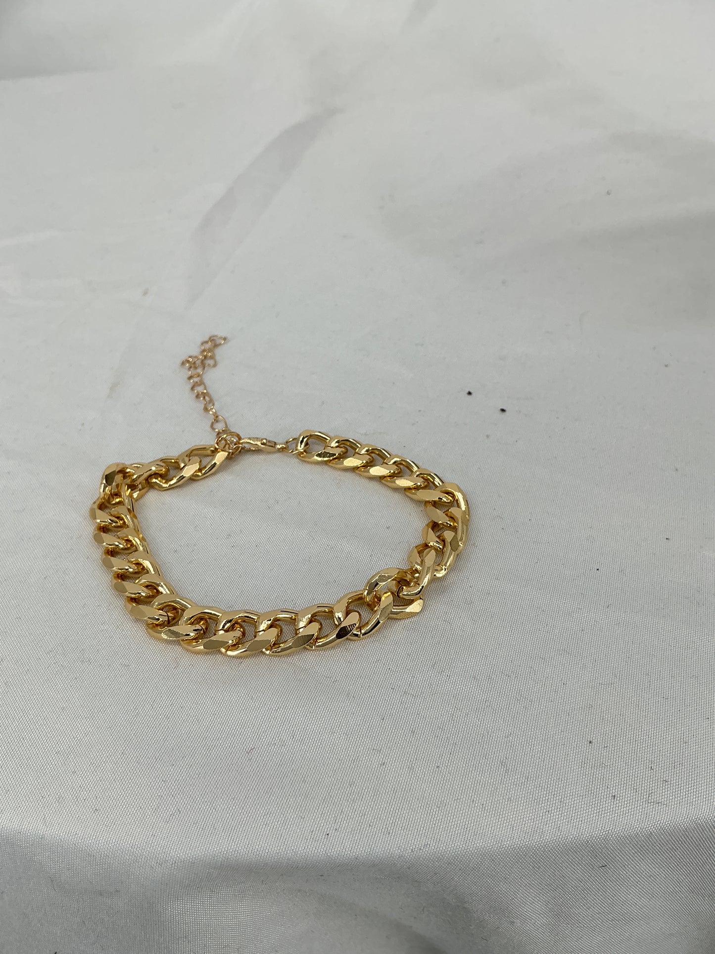 Classic Golden Cuban Link Bracelet