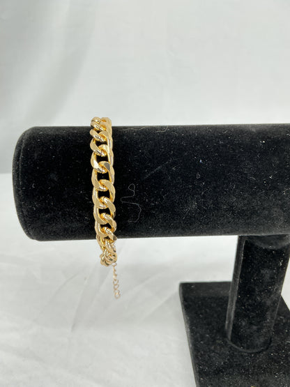 Classic Golden Cuban Link Bracelet
