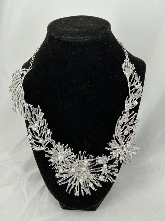 Artisan Silver Frost Anemone Collar