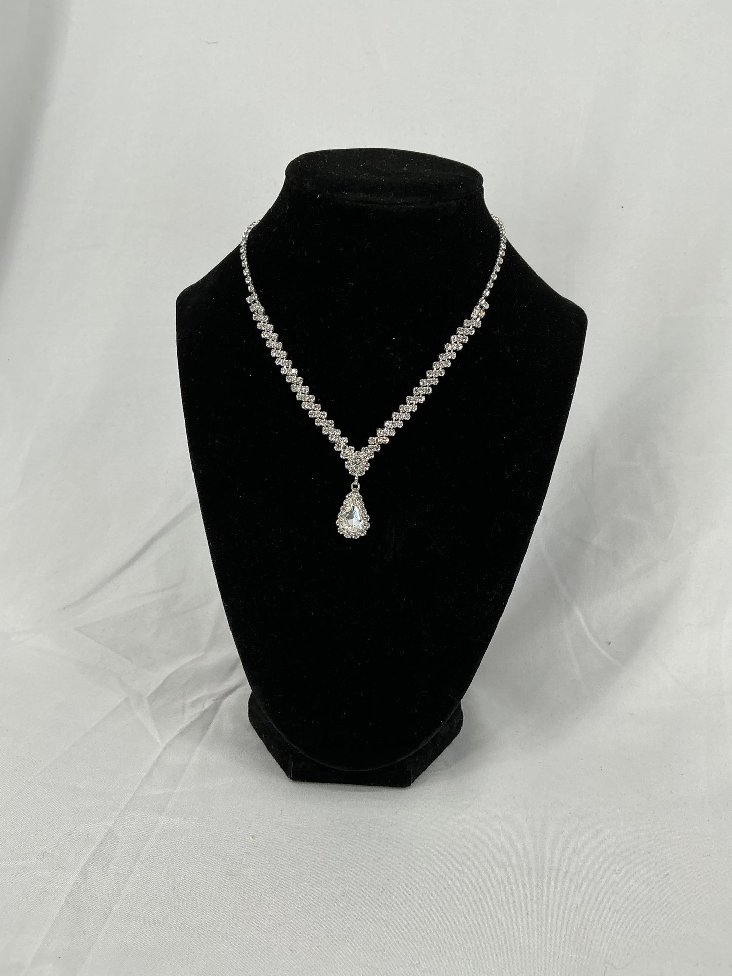 Eternal Radiance Diamond Necklace