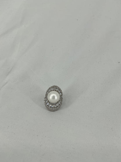 Vintage Radiant Pearl Ring