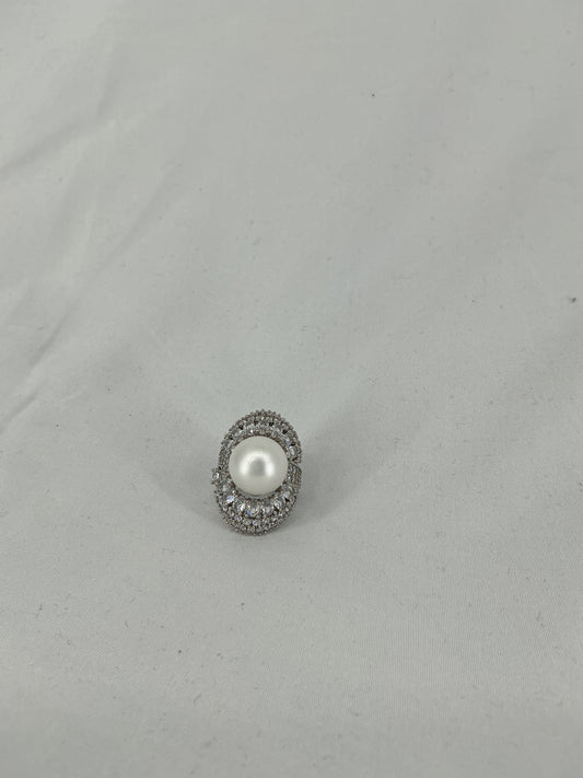 Vintage Radiant Pearl Ring