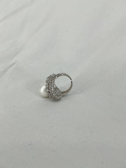 Vintage Radiant Pearl Ring