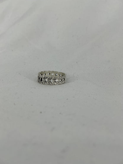 Ornate Lacework Silver Ring