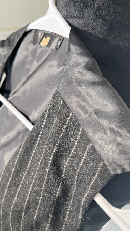 Jeovuanun Womens Striped Button Dressy Vest Jacket Casual Stretchy OL Fitted Tuxedo Suit Waistcoat  Size M