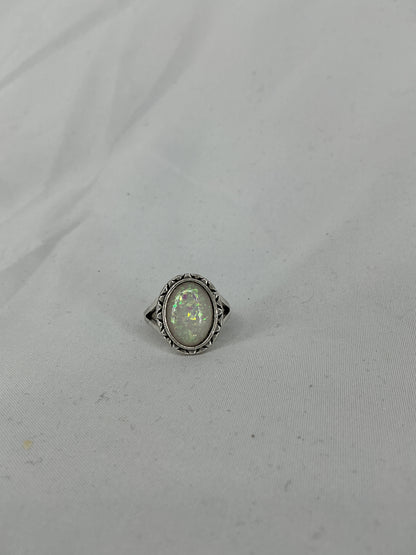Silver ring set with opal.