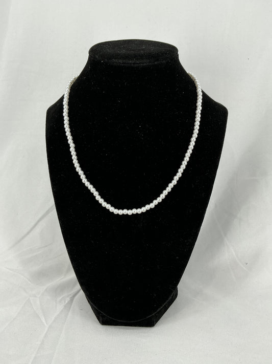 Pearl series necklaces