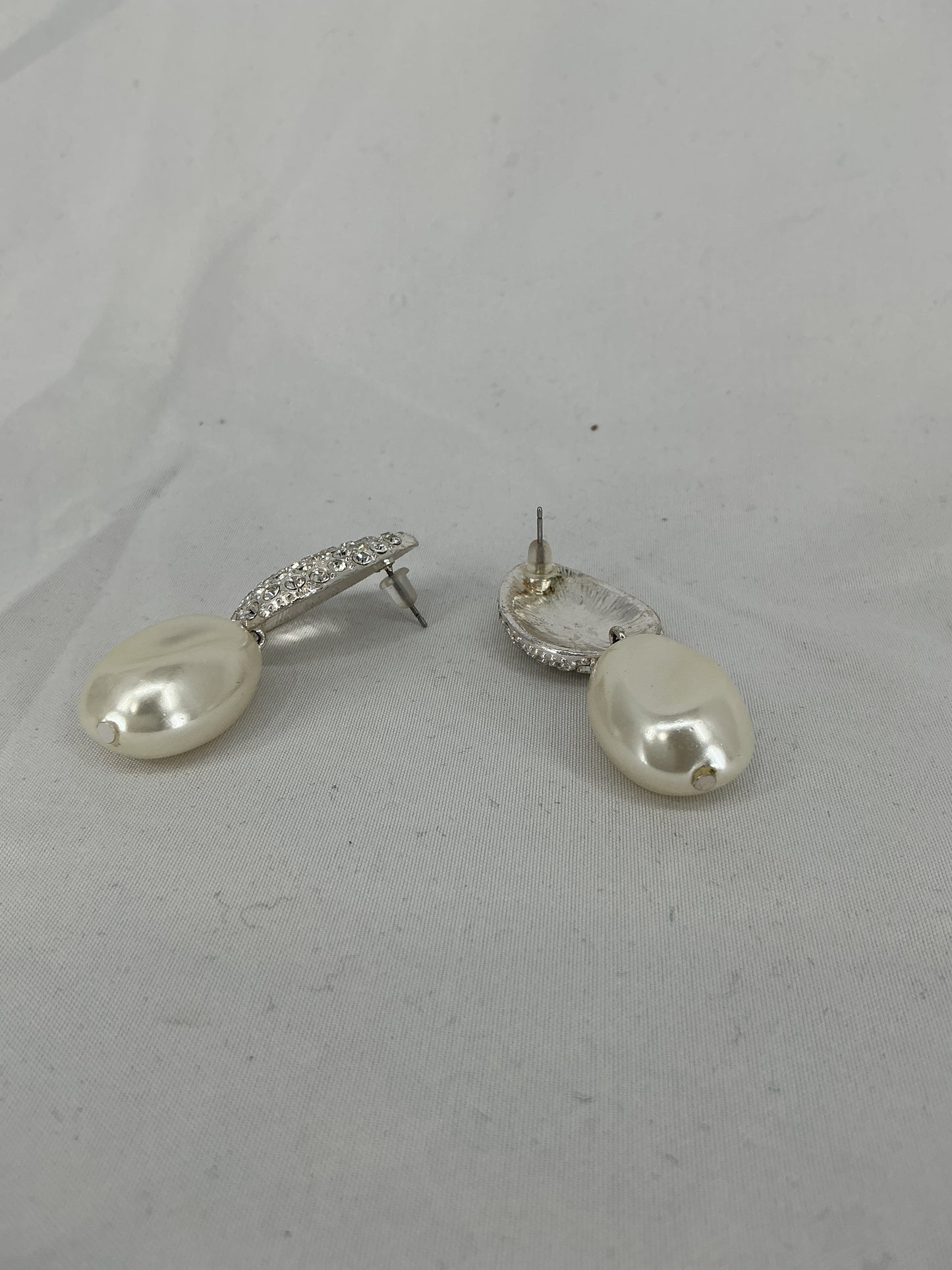 Diamond and pearl drop earrings
