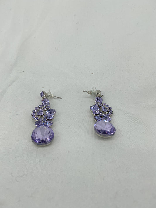 Purple rhinestone dangle earrings