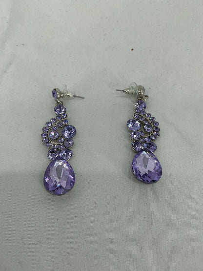 Purple rhinestone dangle earrings