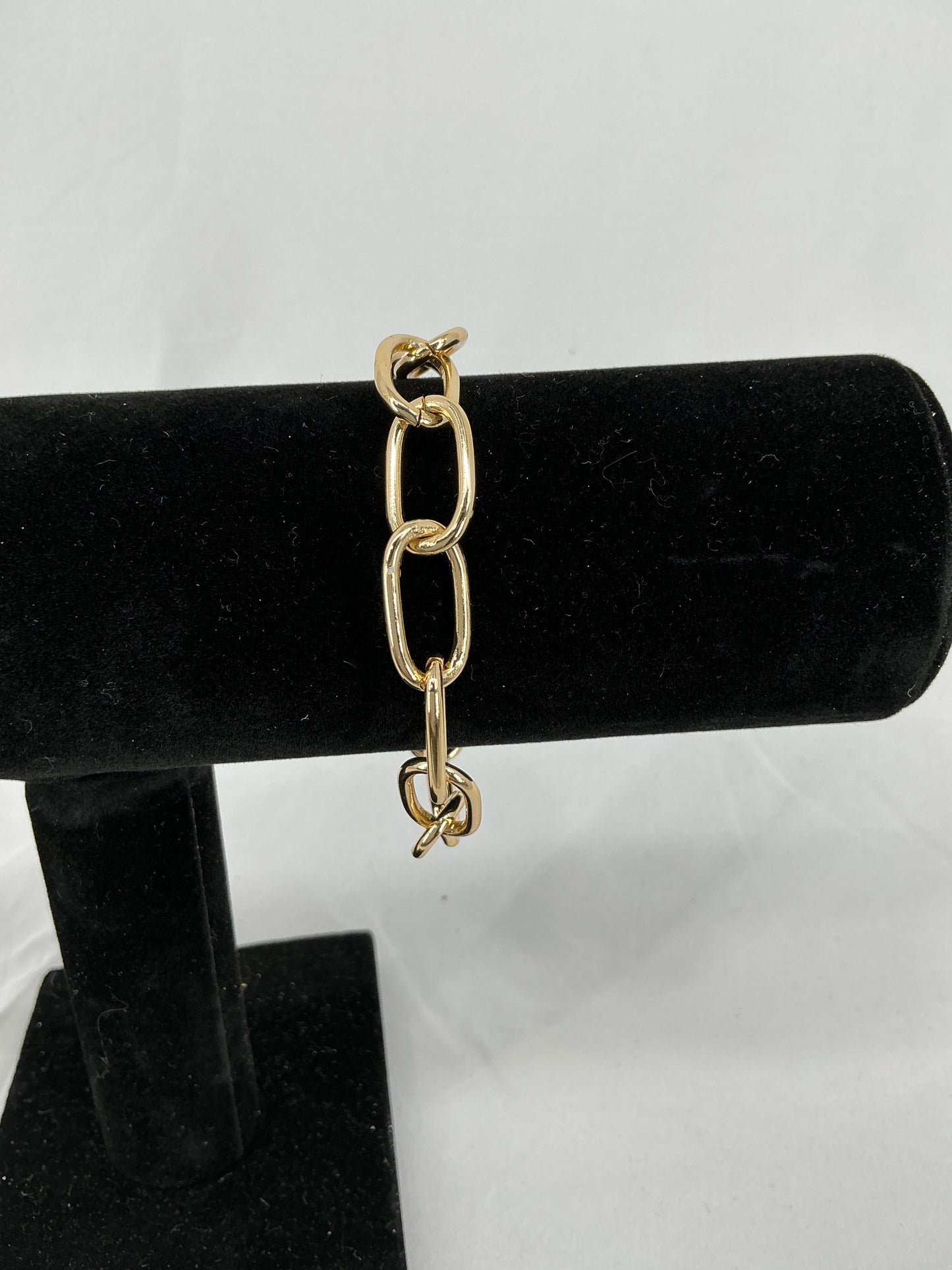 Gold chunky chain link bracelet