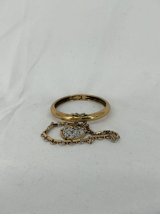 Gold vintage coin-decorated bracelet