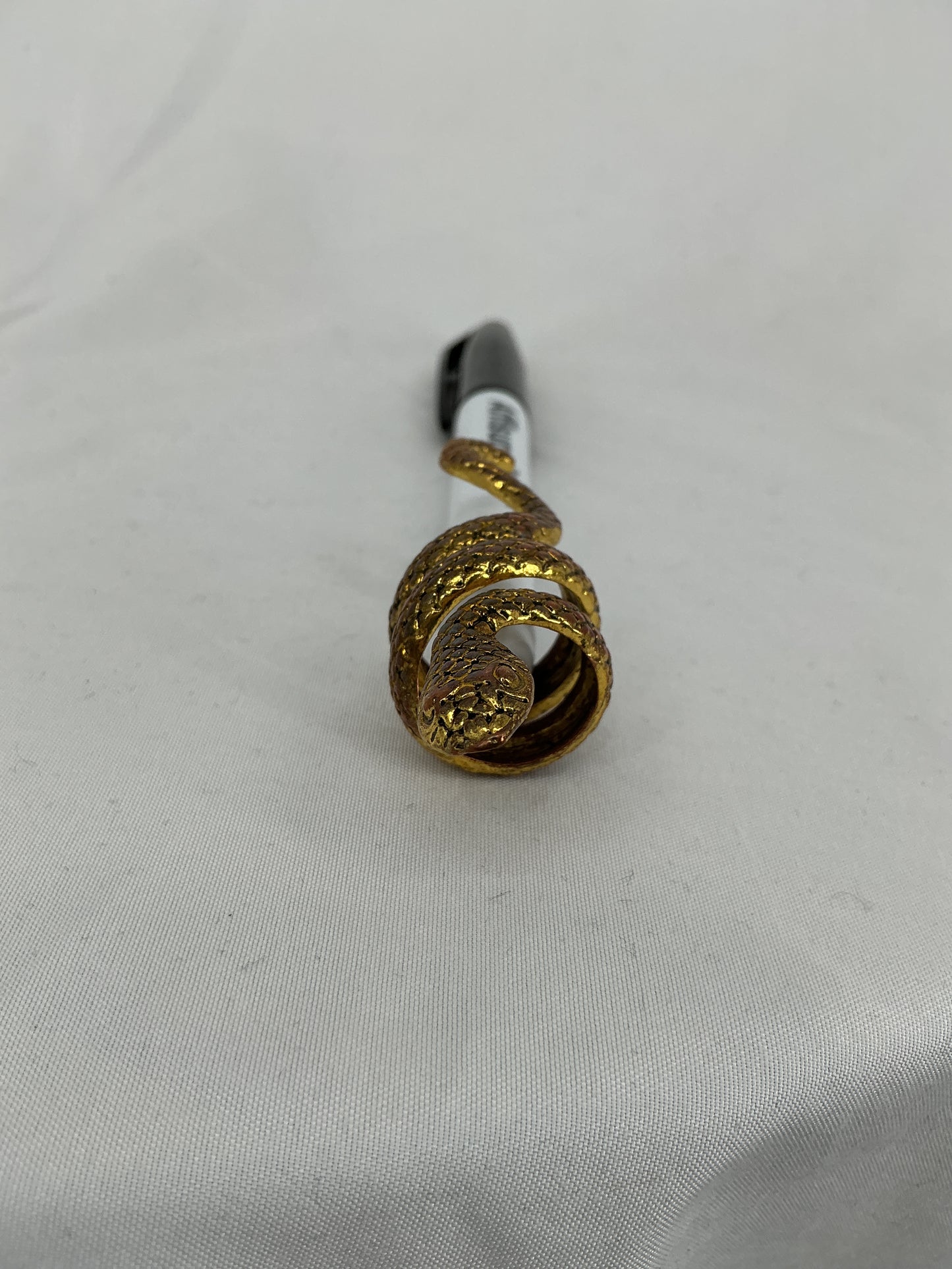 Gold vintage snake-shaped wrap-around ring
