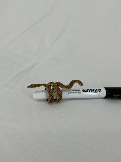 Gold vintage snake-shaped wrap-around ring