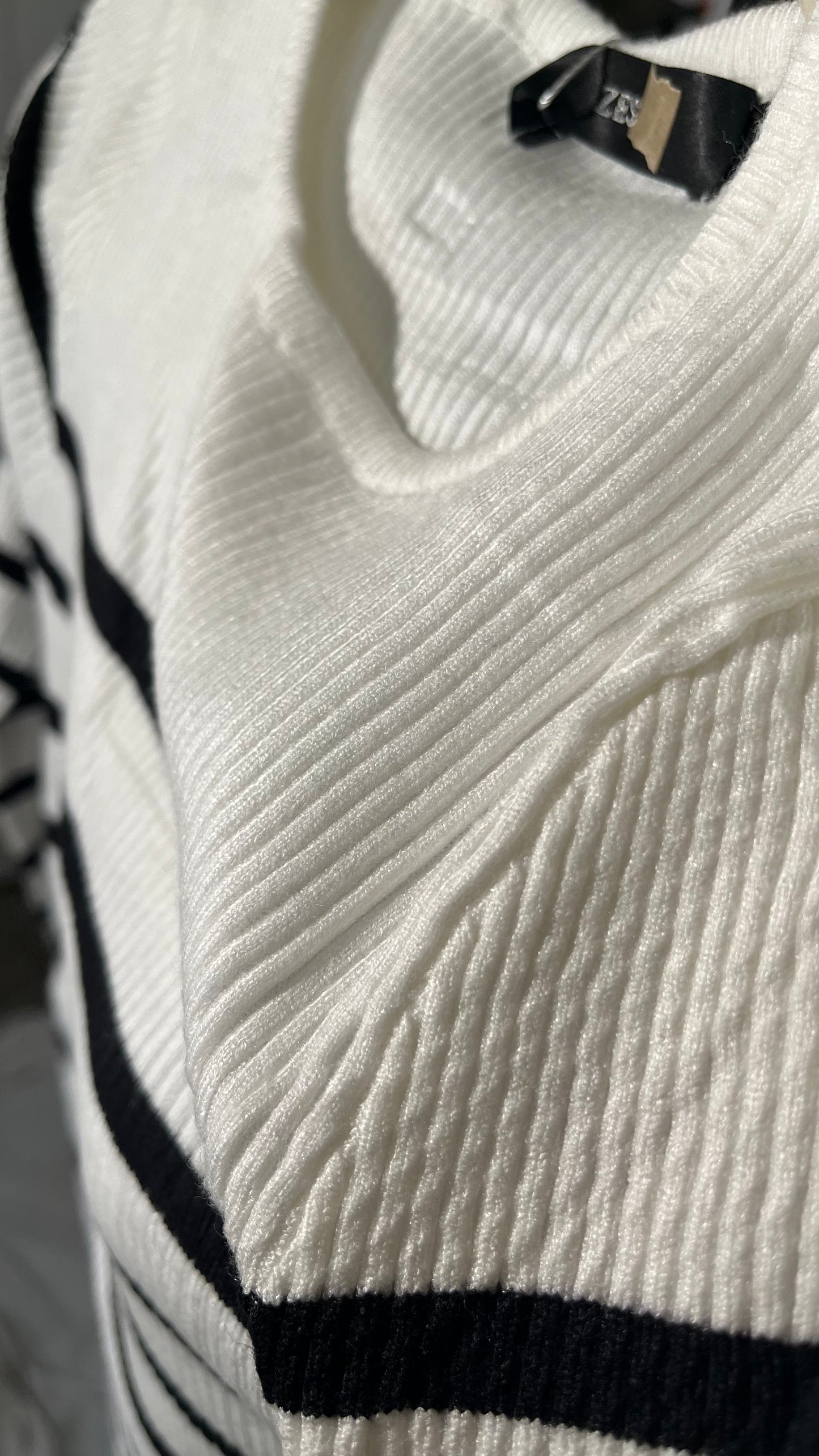 Alloaone Women's Round Neck Knitted Sweater Bottom Wool Pullover Stripe Top Size S