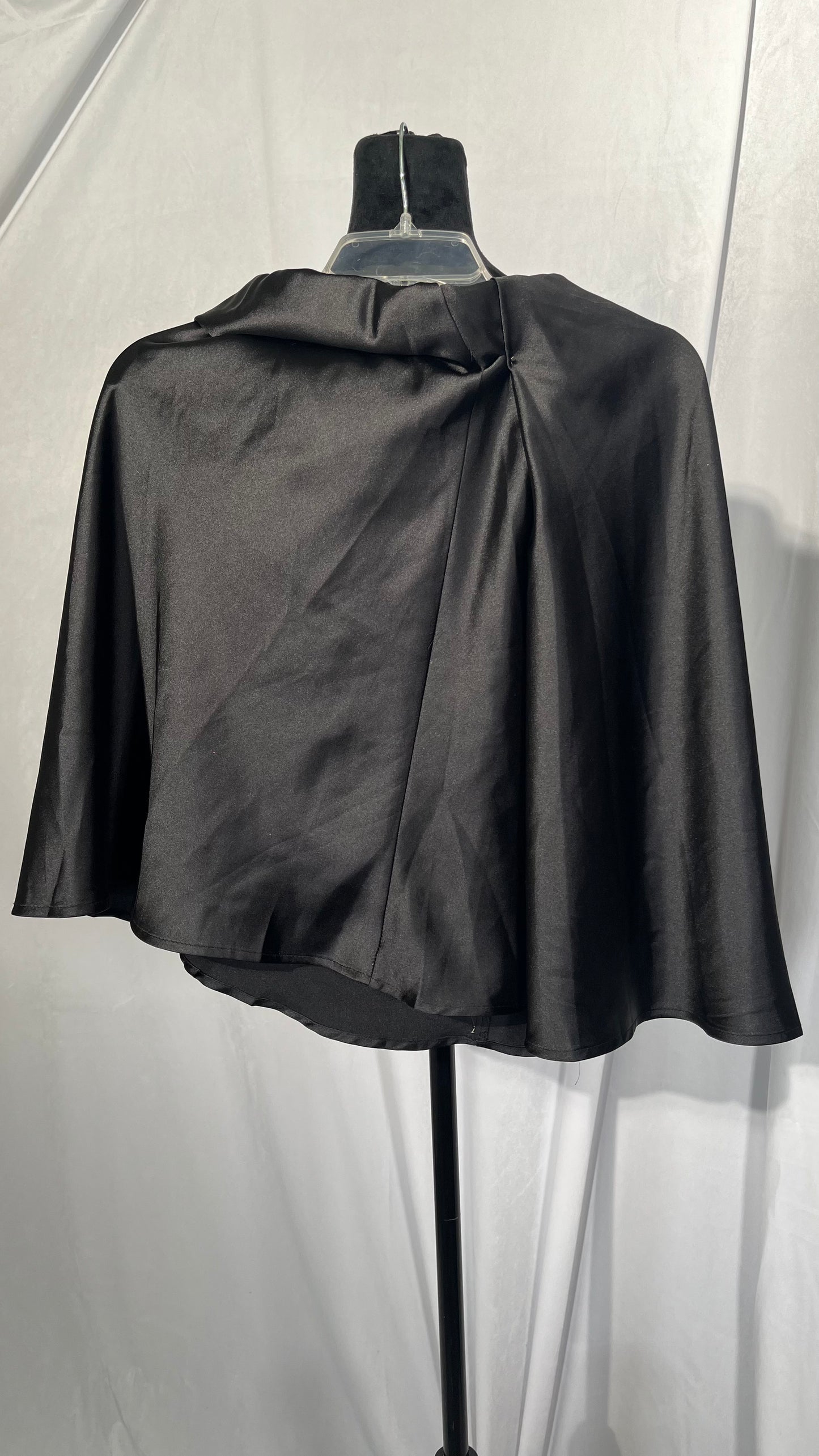 Japanese Anime Costume - Attack on Titan Shingeki No Kyojin Cloak Cosplay Cloth Cape - ONE Size FITS All Size NO