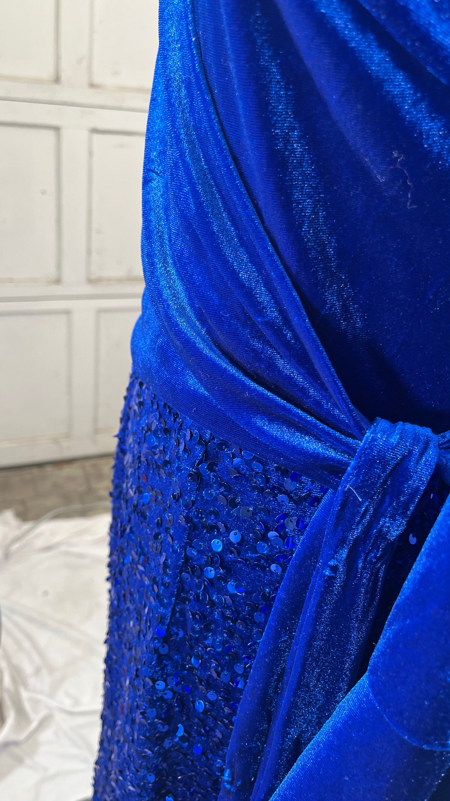 ROYAL MATRIX Women Velvet Dress Wrap V Neck Long Sleeve Maxi Dress Ruched Asymmetrical Midi Dress for Wedding Guest Size M