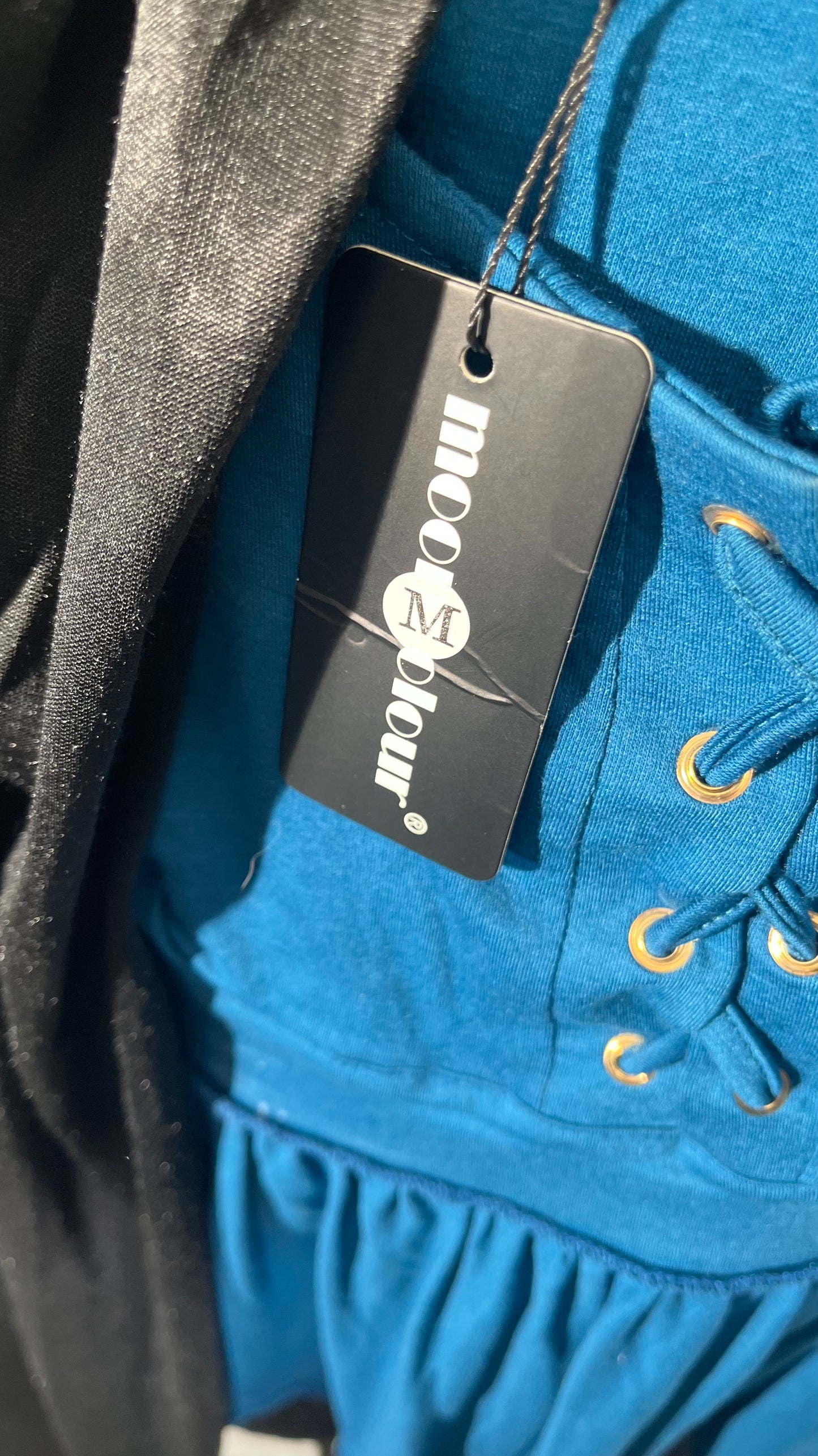 Maklulu Adult Superhero Capes and Masks-Halloween Capes Superhero Costumes Size M