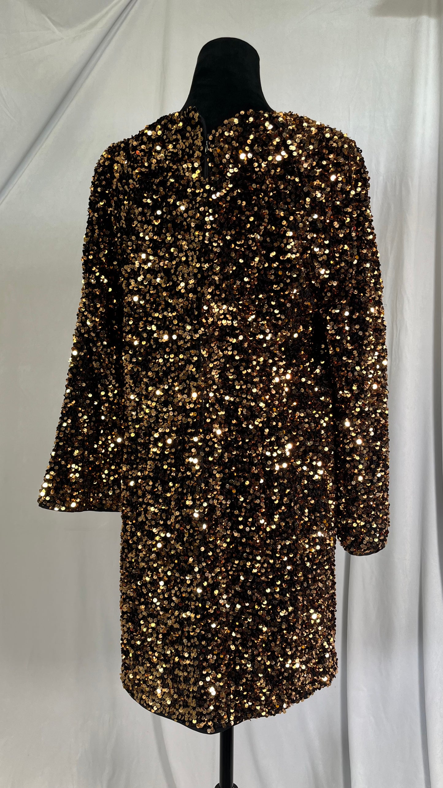 Dress the Population Women's Emery Long Sleeve Stretch Sequin Midi Sheath  Size S