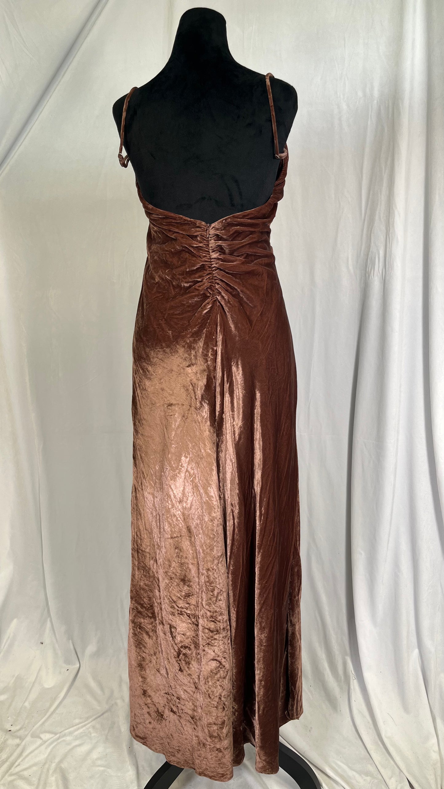 Taylor Womens Velvet Spaghetti Strap Slip Midi DressCasual Dress  Size S
