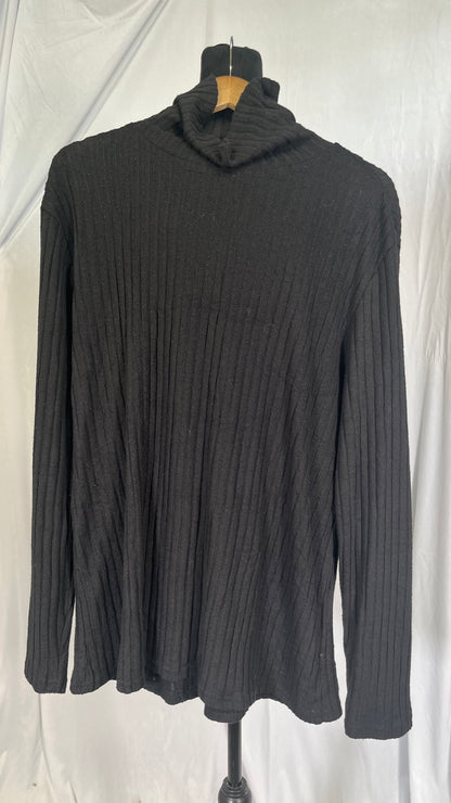 Amazon Essentials Women's Classic-Fit Lightweight Long-Sleeve Turtleneck Sweater Size XL