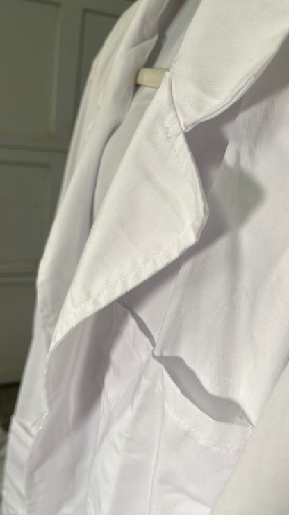 VOGRYE Professional Lab Coat for Women Men Long Sleeve, White, Unisex  Size M