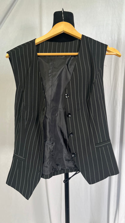 Amazhiyu Pure Linen Sleeveless Vest for Women Button Down V Neck Summer Waistcoat didn't find size on picture