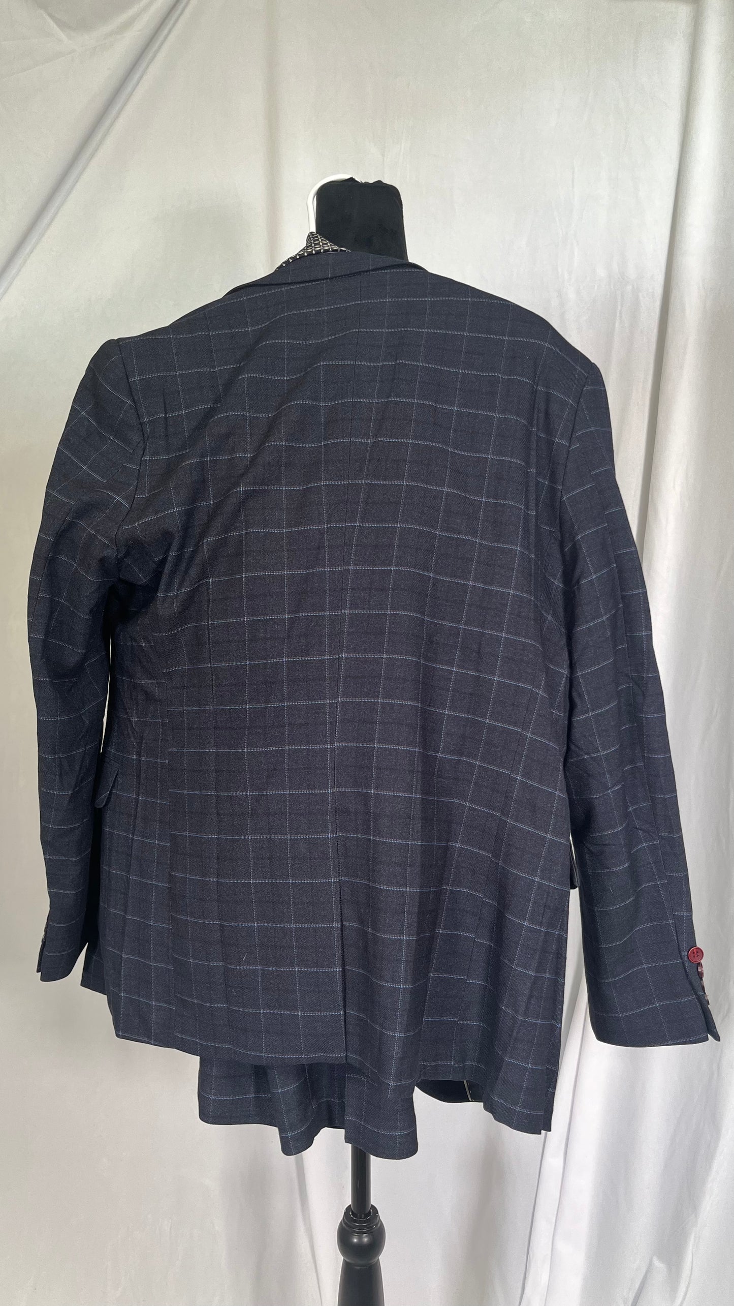 Men's Dark Plaid Classic Retro Formal Three-Piece SuitSize 40