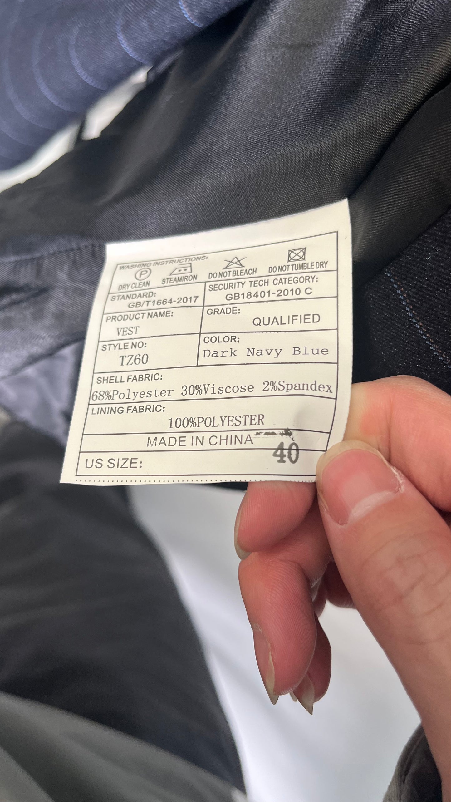 Men's Dark Plaid Classic Retro Formal Three-Piece SuitSize 40