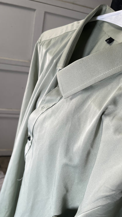 Short Green Shirt Size M