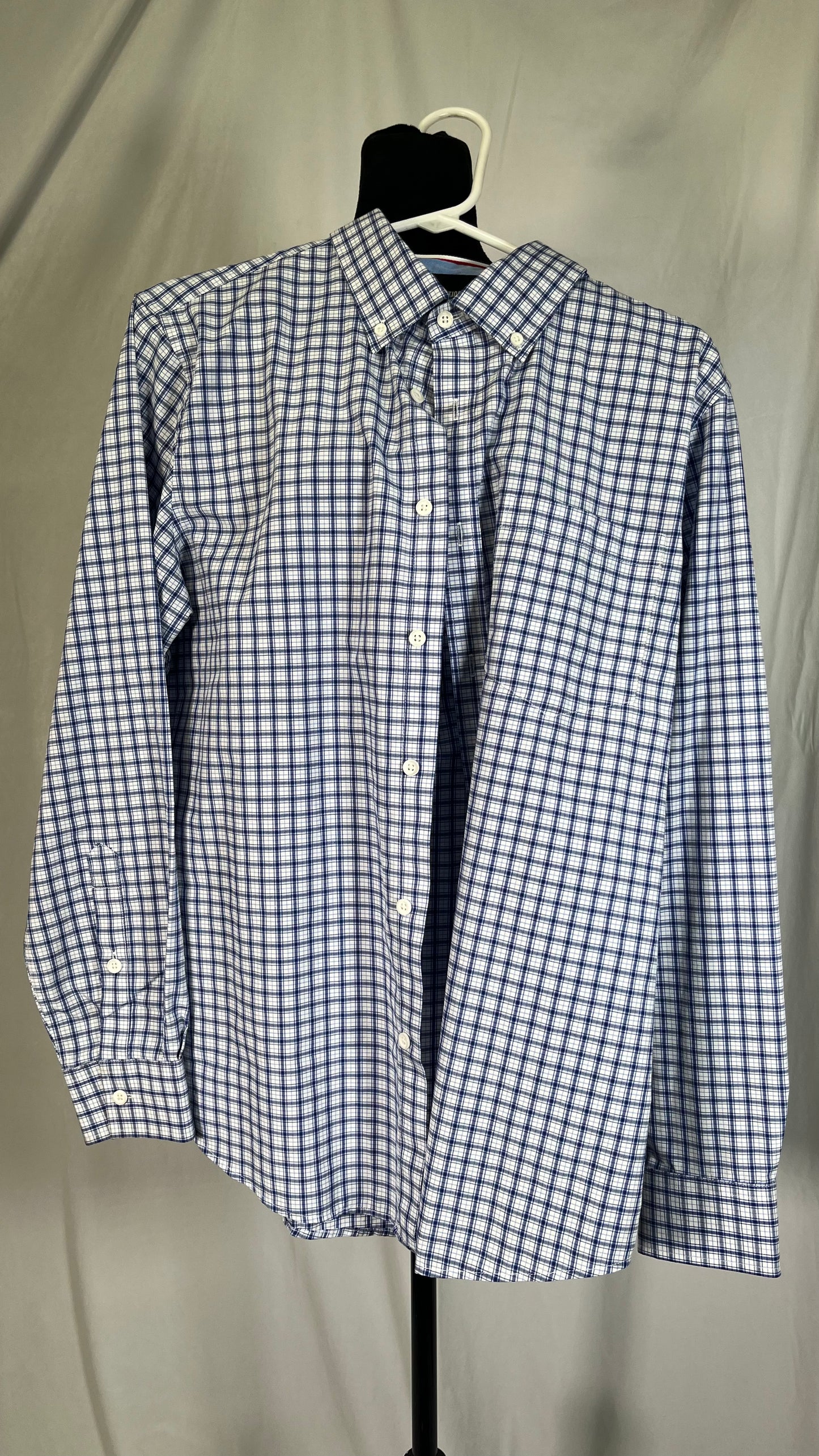 Short Blue White Checkered Shirt Size M