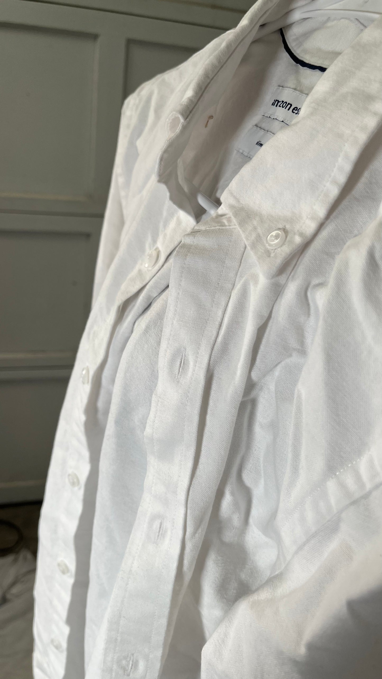 Amazon Essentials Men's Oxford Shirt, Slim-Fit Stretch, Long-Sleeve, Button Up Size XS