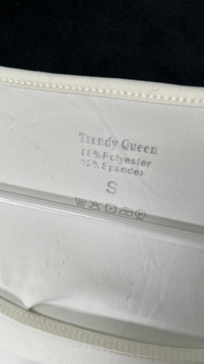 Trendy Queen Womens Long Sleeve Shirts Crop Tops Square Neck Going Out Basics Tees Y2K Winter Clothes Size S