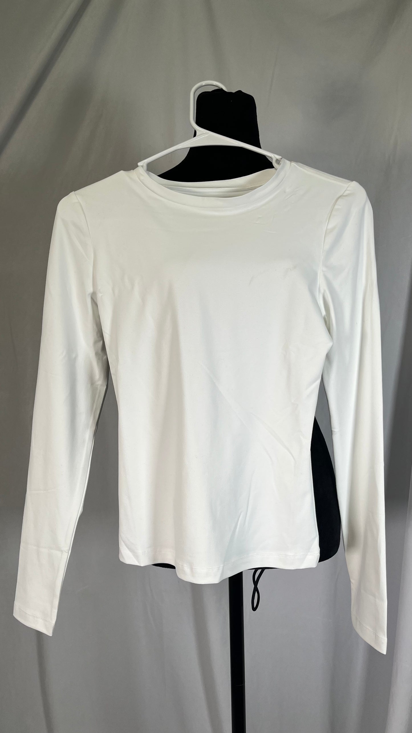 Trendy Queen Womens Long Sleeve Shirts Crop Tops Square Neck Going Out Basics Tees Y2K Winter Clothes Size S