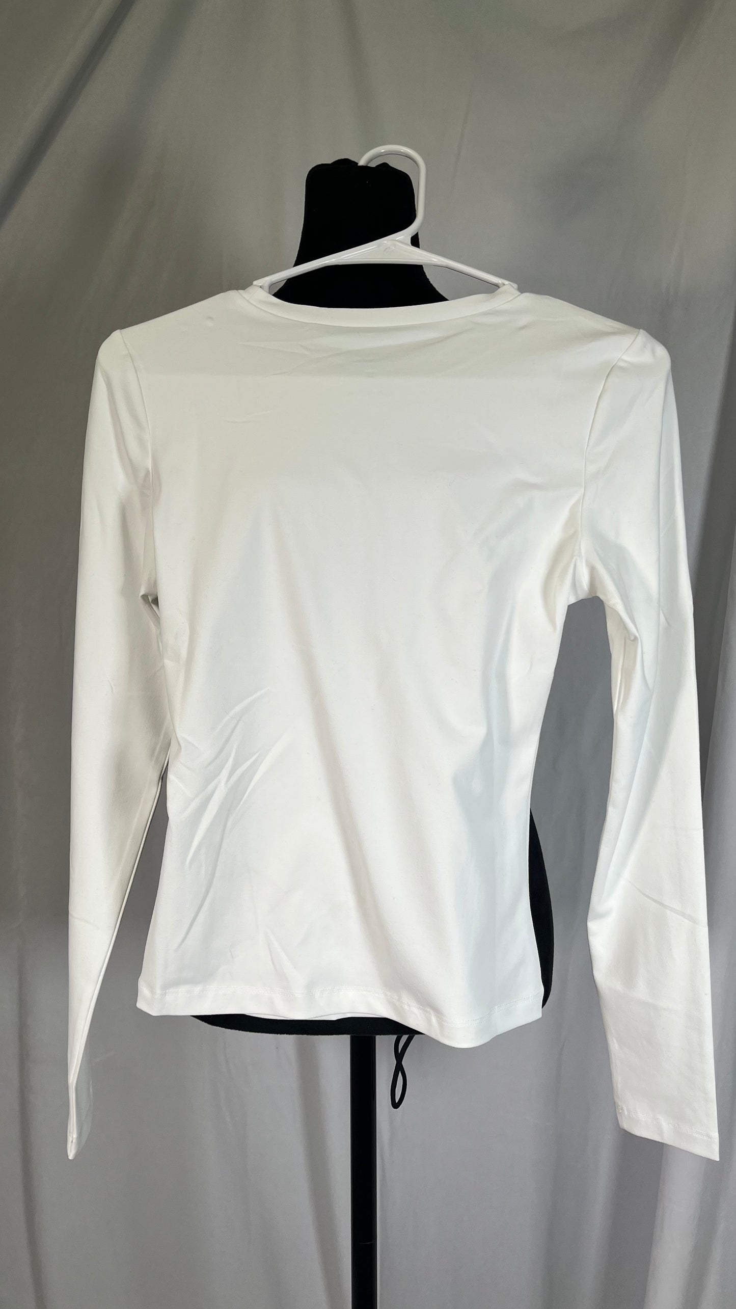 Trendy Queen Womens Long Sleeve Shirts Crop Tops Square Neck Going Out Basics Tees Y2K Winter Clothes Size S