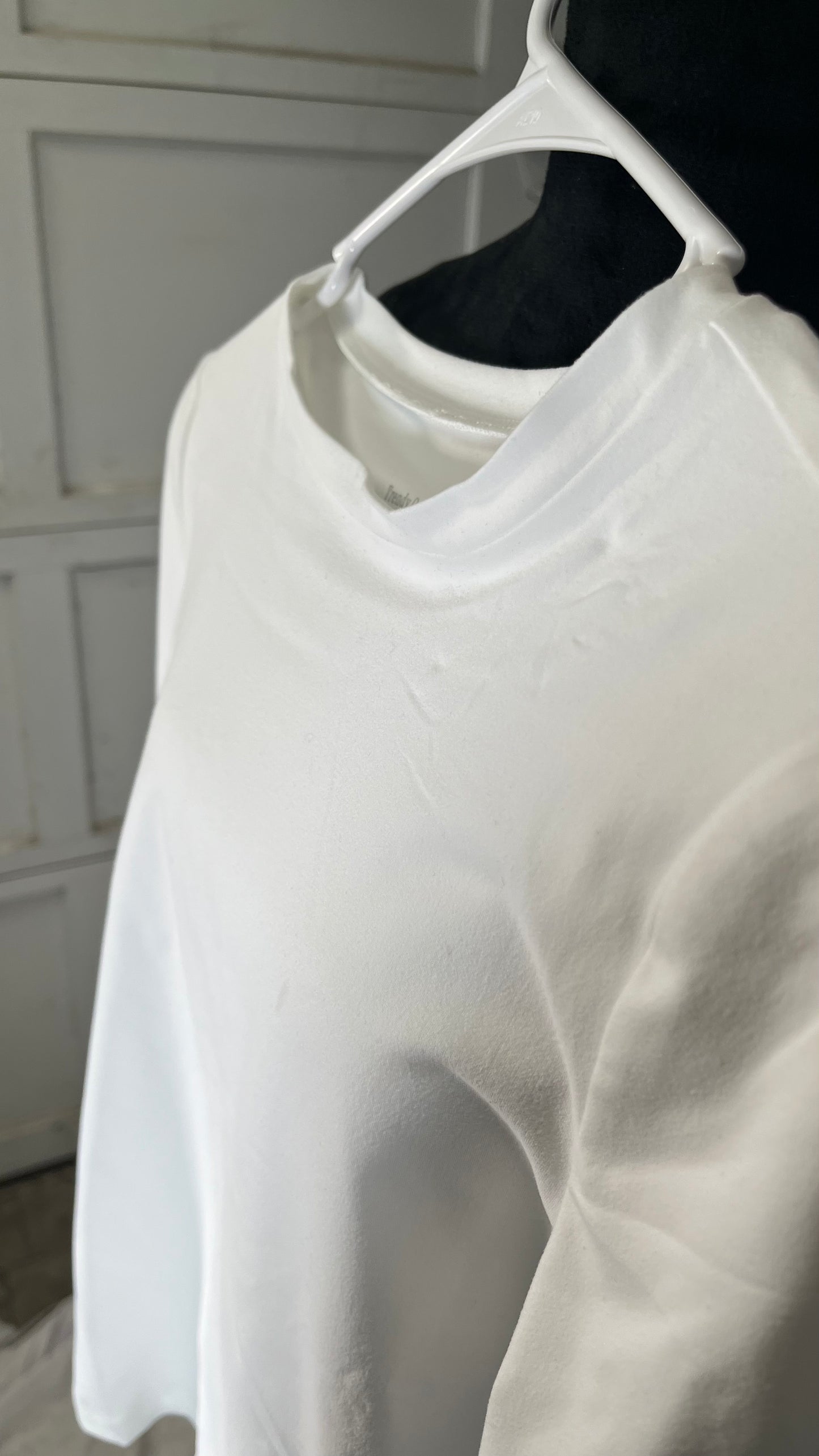 Trendy Queen Womens Long Sleeve Shirts Crop Tops Square Neck Going Out Basics Tees Y2K Winter Clothes Size S