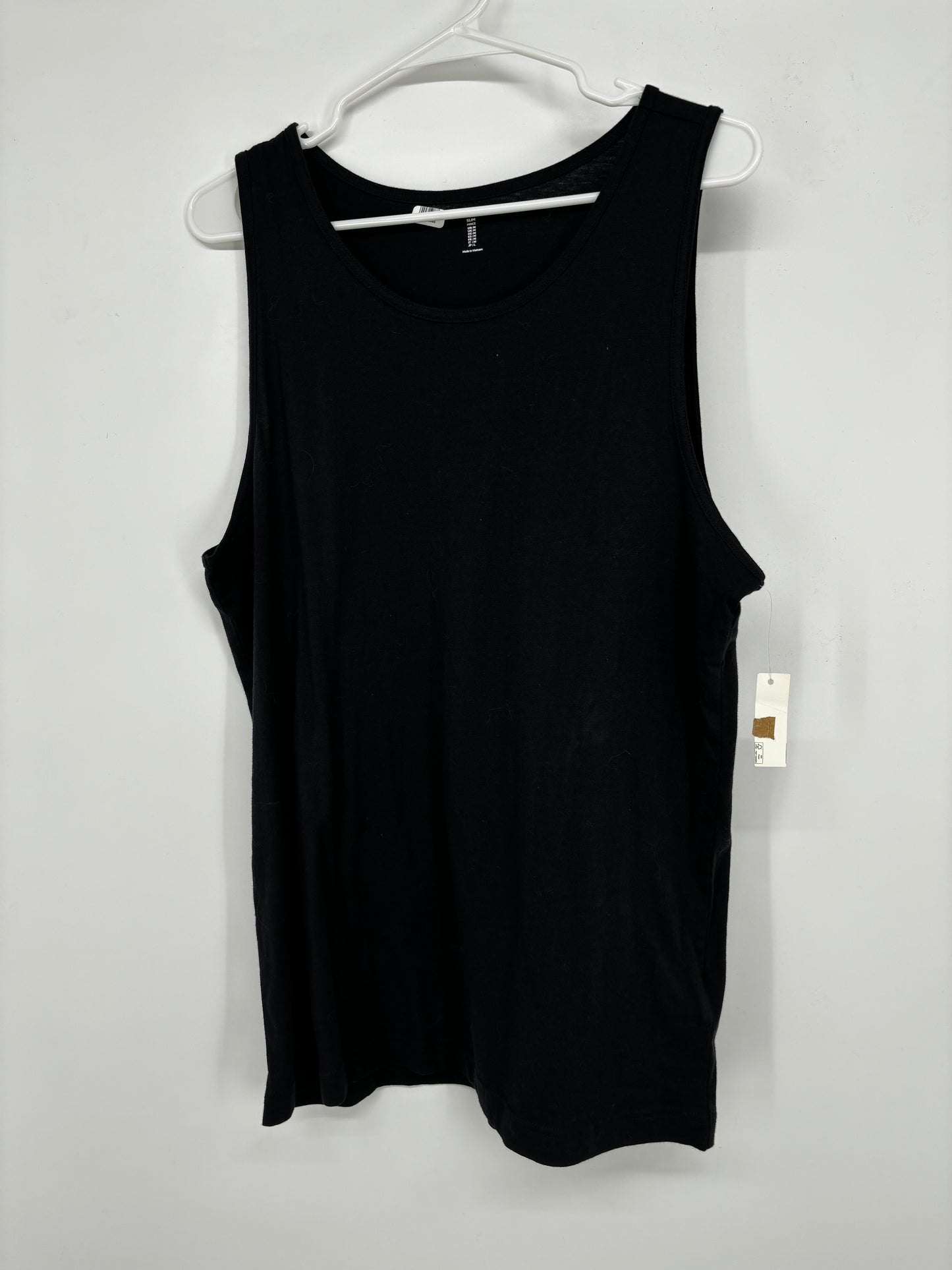 Amazon Essentials Men’s Black Slim Fit Tank Top – Size M