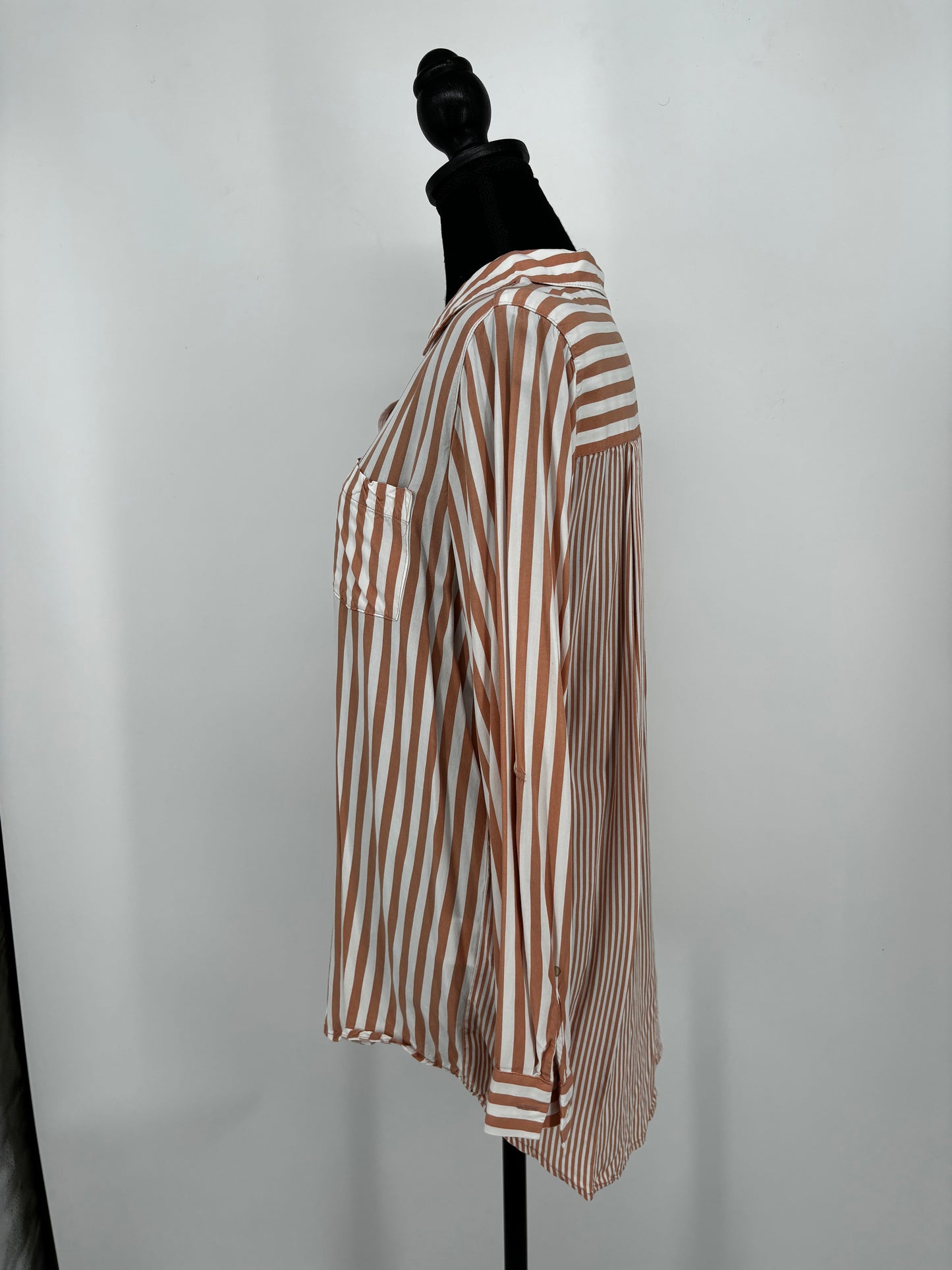 Women's Red and White Vertical Stripe Long Shirt – Size M