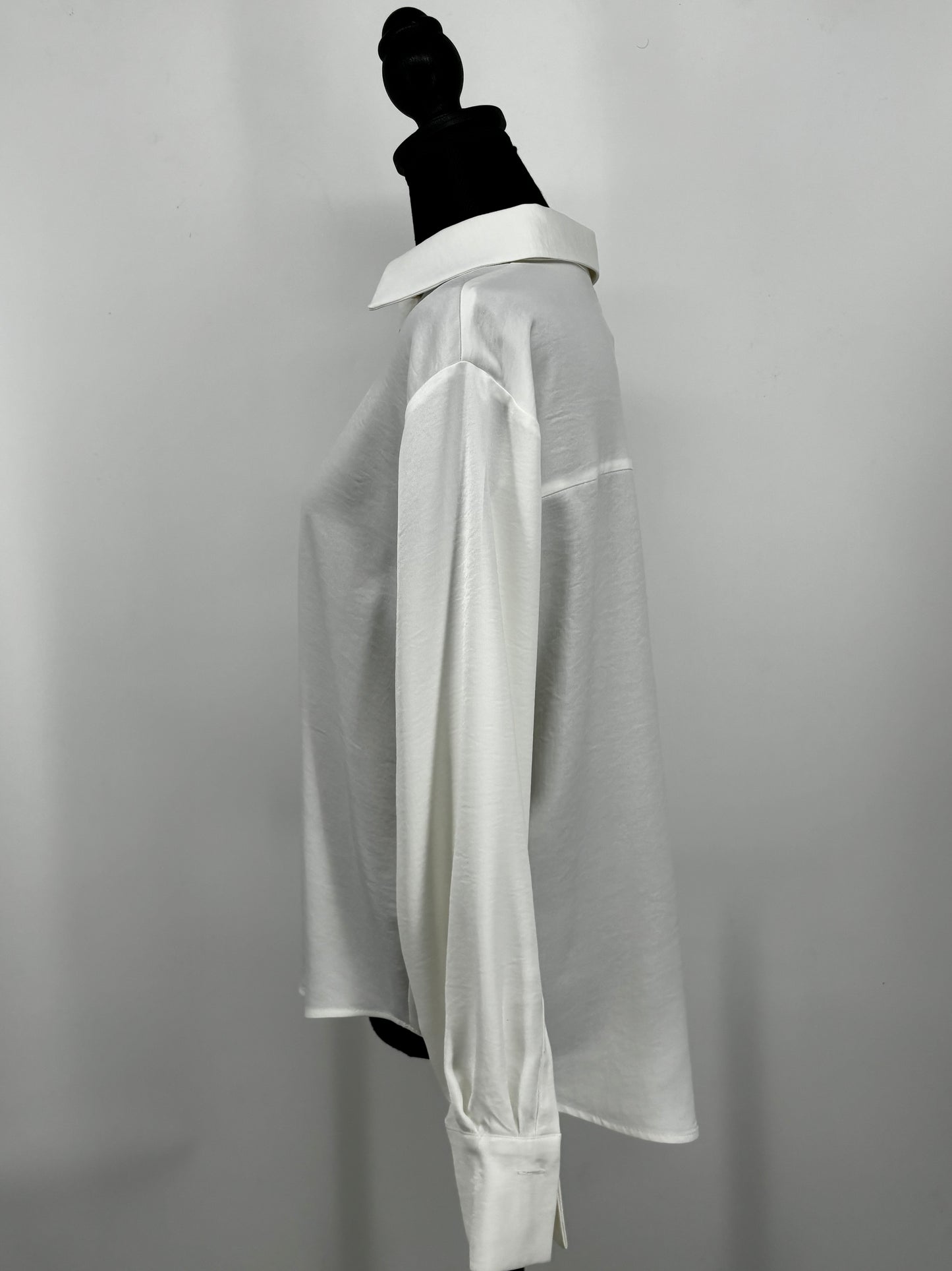 Women's White Longline Button-Up Shirt – Size Small