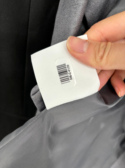 Men’s Black and Gray Colorblock Blazer – Estimated Size L–XL