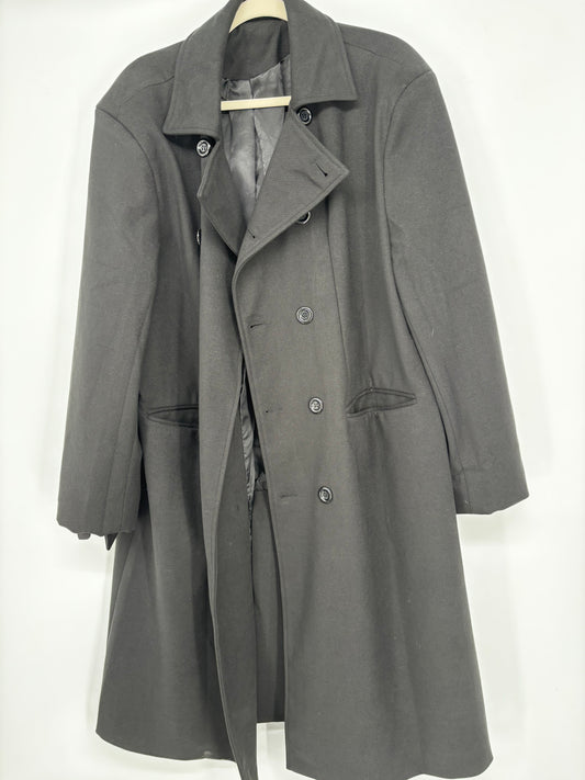 Men’s Black Overcoat – Estimated Size L–XL