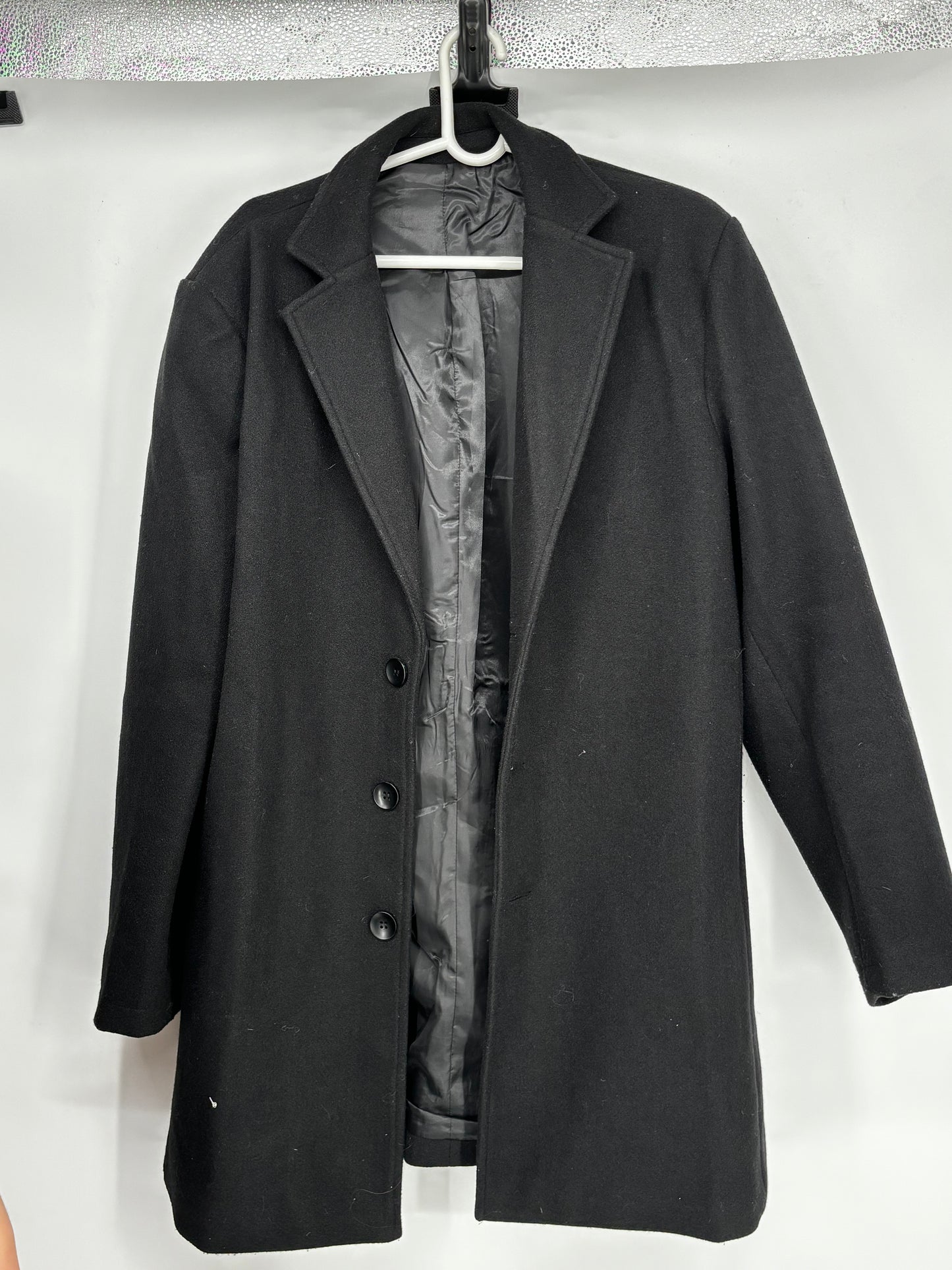 Men’s Black Mid-Length Overcoat – Size L